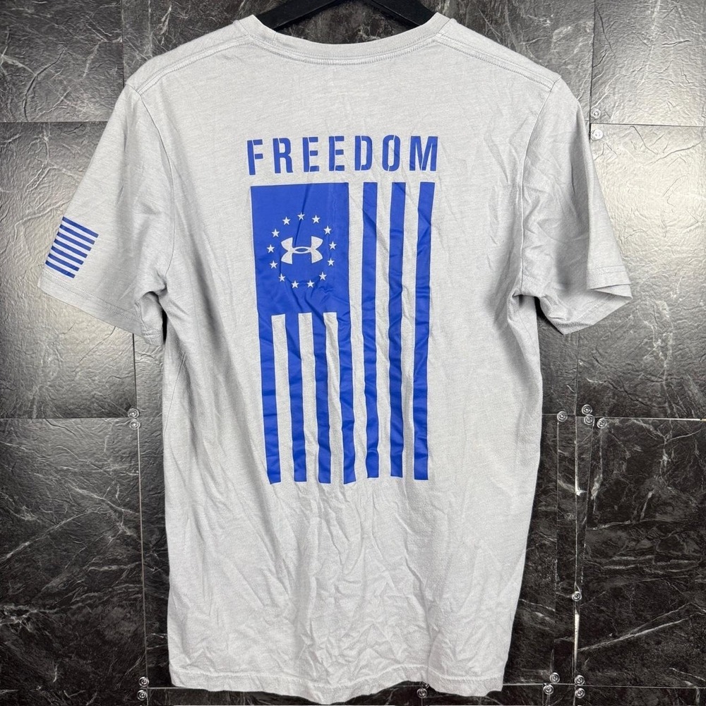 Under Armour Grey Heat Tech Freedom USA Sportswear Train Shirt Small